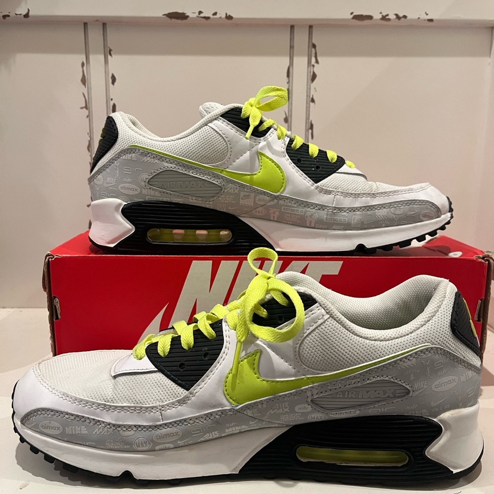 Men’s Nike Air Max 90